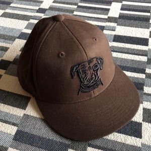 Brown Dog Hat is new without tags, size 6 7/8 - 7 1/4. From 210 fitted hats.